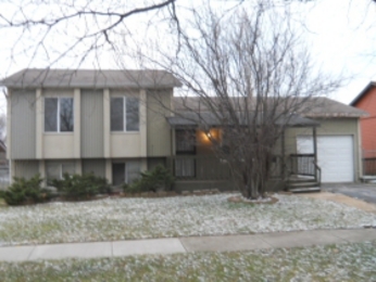 3409 Montmarte Ave, Hazel Crest, IL 60429 