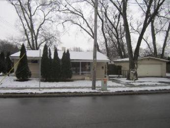 416 S Lake Street, Mundelein, IL 60060 