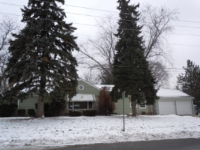 605 E Mckinley St, Harvard, IL 60033 