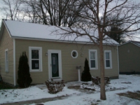 321 Maple St, Carrollton, IL 62016 
