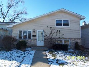 3008 Gilboa Ave, Zion, IL 60099 