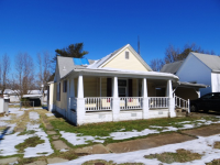 713 W. Maison St., Herrin, IL 62948 