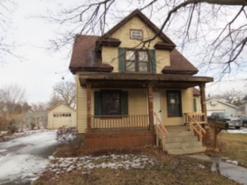 227 Fairview St, Belvidere, IL 61008 