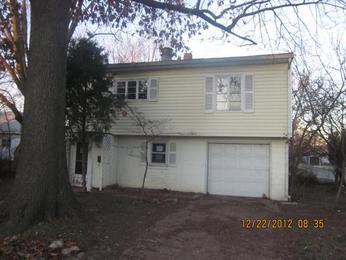 311 South Lexington St., Olney, IL 62450 