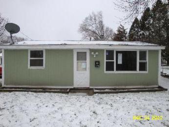 1706 Earl Ct, Dekalb, IL 60115 