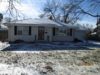 2316 Fulton Ave, Rockford, IL 61103 