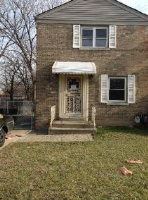 9743 S Merrill Ave, Chicago, IL 60617 