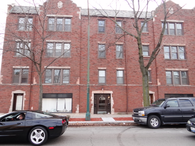 2417 Pratt,1l, Chicago, IL 60645 