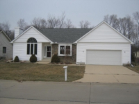 506 W 15th Ave, Coal Valley, IL 61240 
