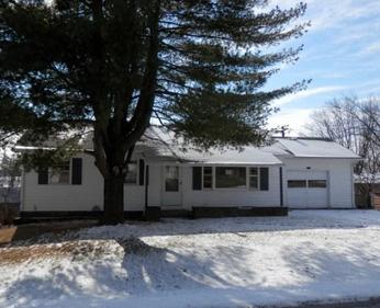 517 E 22nd Ave, Coal Valley, IL 61240 