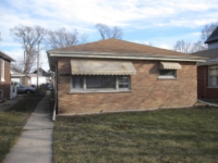 117 1/2 S 21st Ave, Maywood, IL 60153 