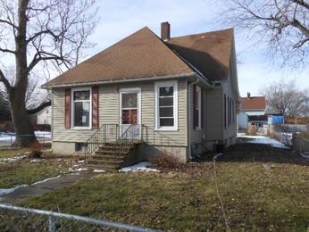 714 Day Street, Galesburg, IL 61401 