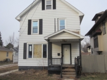 424 Seminary Avenue, Aurora, IL 60505 