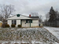 37 Aspen Ln, Carpentersville, IL 60110 
