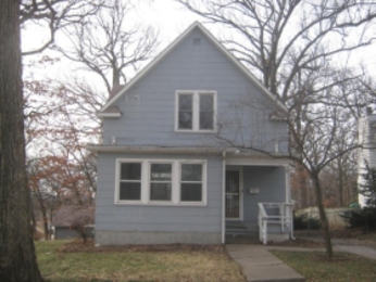 3231 16th St Park, Moline, IL 61265 