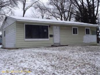 4 Austin Ave, Carpentersville, IL 60110 