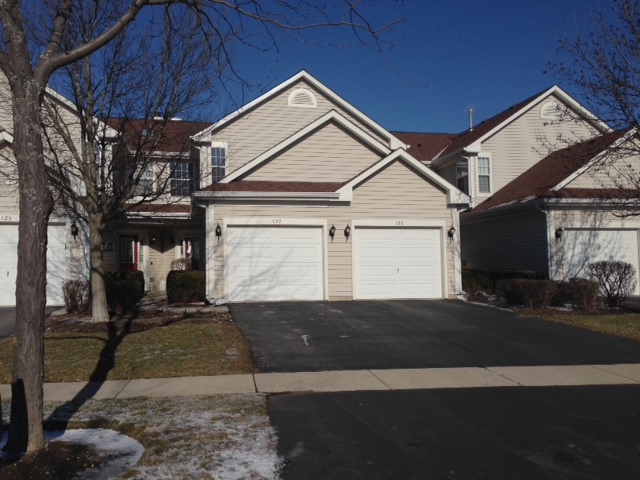 127 Polaris Dr,37a, Lake In The Hills, IL 60156 