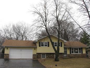 29w064 Donald Avenue, West Chicago, IL 60185 