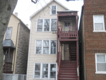 8906 S Escanaba Ave, Chicago, IL 60617 