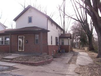 414 South St, Collinsville, IL 62234 