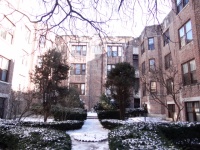 2429 Greenleaf Ave,1, Chicago, IL 60645 