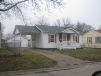 420 5th St E, Milan, IL 61264 