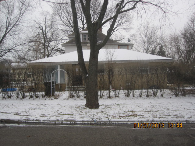 901 Edwards Street, Waukegan, IL 60085 