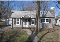 1751 Jefferson Street, Carlyle, IL 62231 