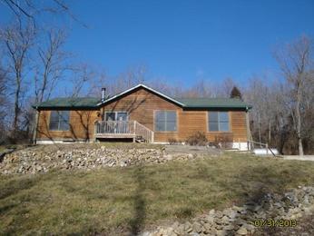 1682 Straube Lane, Brighton, IL 62012 