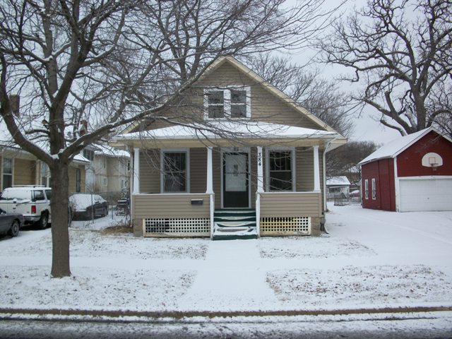 384 Simms Street, Aurora, IL 60505 