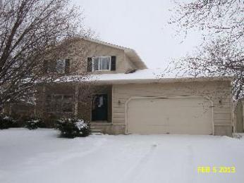 1634 Pebblewood Dri, Sycamore, IL 60178 