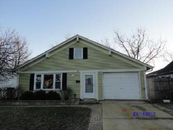 13 Afton Dr, Montgomery, IL 60538 