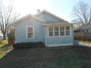 204 East 13th St, Danville, IL 61832 