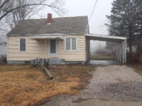 577 Dempsey St, Creve Coeur, IL 61610 