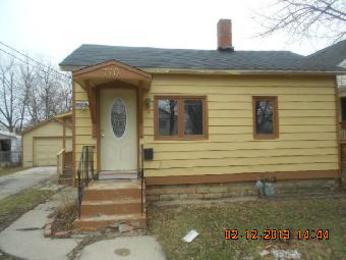 770 Fulton St, Aurora, IL 60505 