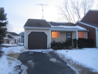 677 Brittany Way, Island Lake, IL 60042 