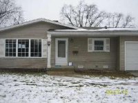 1983 Robert Street, Aurora, IL 60506 