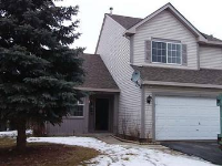 2 E Rustic Ln, Round Lake Beach, IL 60073 