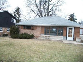 56 Marquette St, Park Forest, IL 60466 
