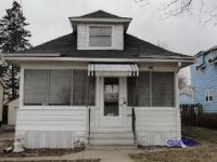 324 Stuart Ave, Aurora, IL 60505 