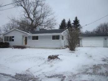 8508 Garrison Rd, Wonder Lake, IL 60097 