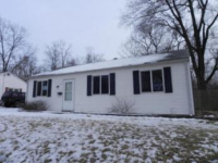 117 Saint Clair Dr, Marquette Heights, IL 61554 