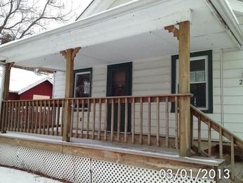 2307 Fremont, Rockford, IL 61103 