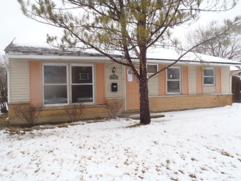 17500 Central Park, Country Club Hill, IL 60478 