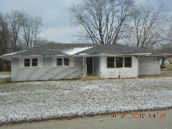 180 East 1st Street, Braidwood, IL 60408 