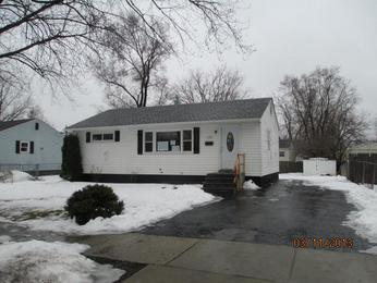 1641 Whitney St, Waukegan, IL 60087 