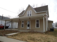 546 Bainbridge St, Barry, IL 62312 