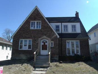 1011 N 19th Ave, Melrose Park, IL 60160 