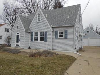 1615 W Willcox Ave, Peoria, IL 61604 