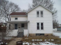 409 W Reynolds St, Pontiac, IL 61764 